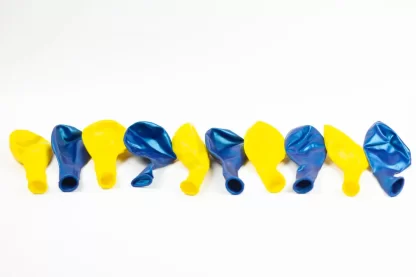 blauw-gele Waoterrijkse ballonnen